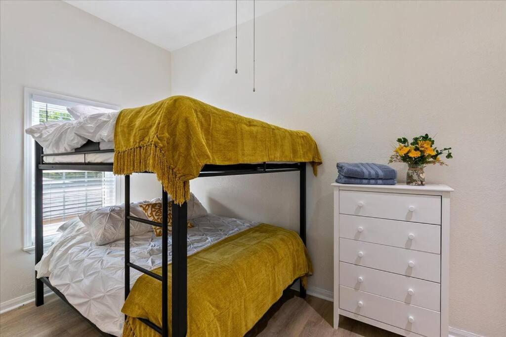 Lucky House - Tranquility In The Middle Of Houston - Tv In Every Room - 300 M2 Exteriör bild
